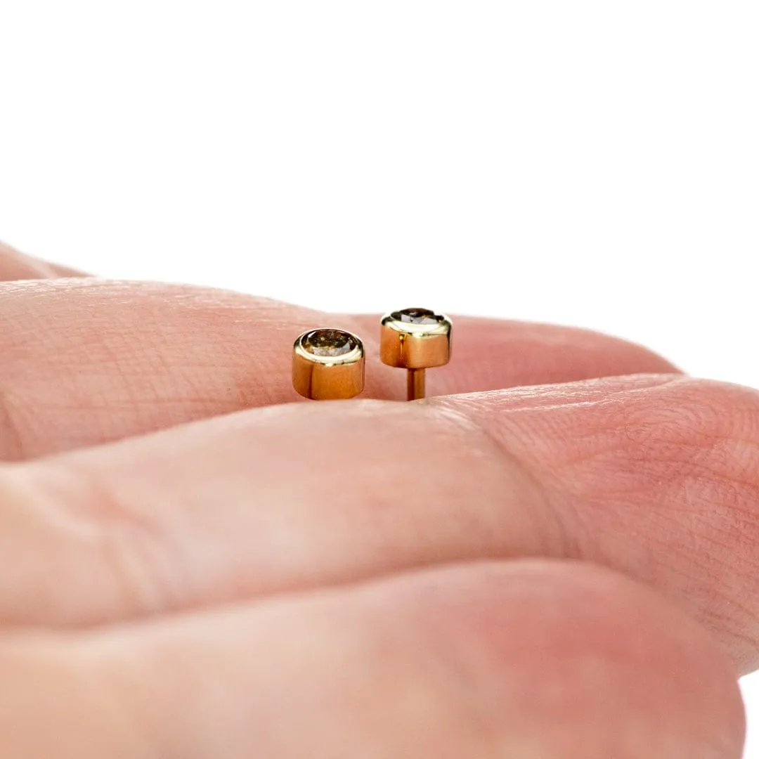 /public/photos/live/Chocolate Brown Moissanite Push Back Stud Earrings 734 (1).webp